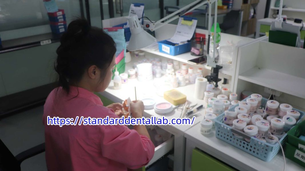 Standard Dental Lab Co., Limited linea di produzione del fabbricante