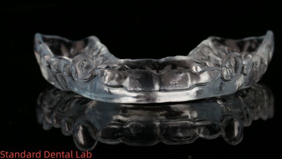 Night Dental Mouth Guard Splinto oclusal Ekodent Buona vestibilità Alta estetica / Michigan Splinto